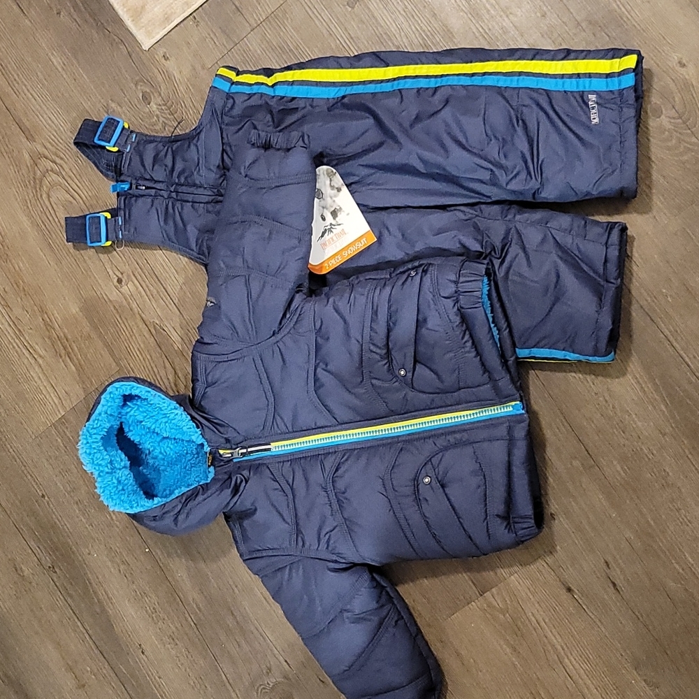 NWT Snowsuit set